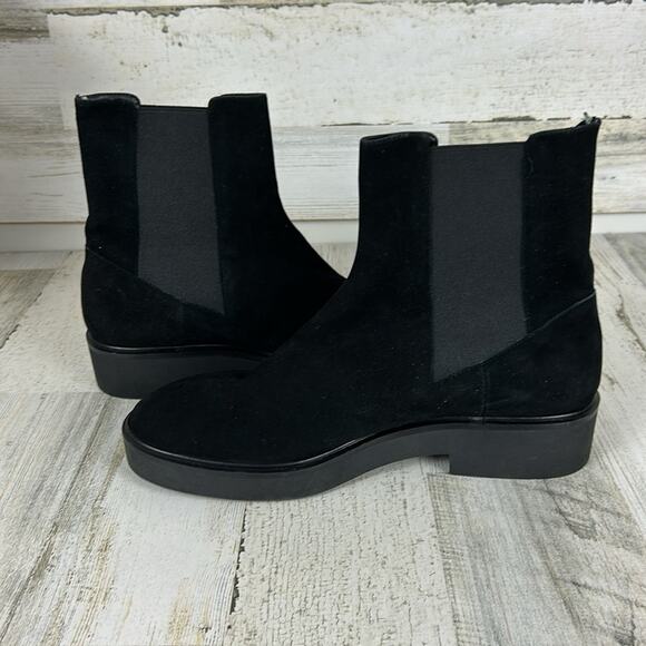 Stuart Weitzman Henley Chelsea womens 9B Black Suede Ankle Boots - Picture 6 of 11